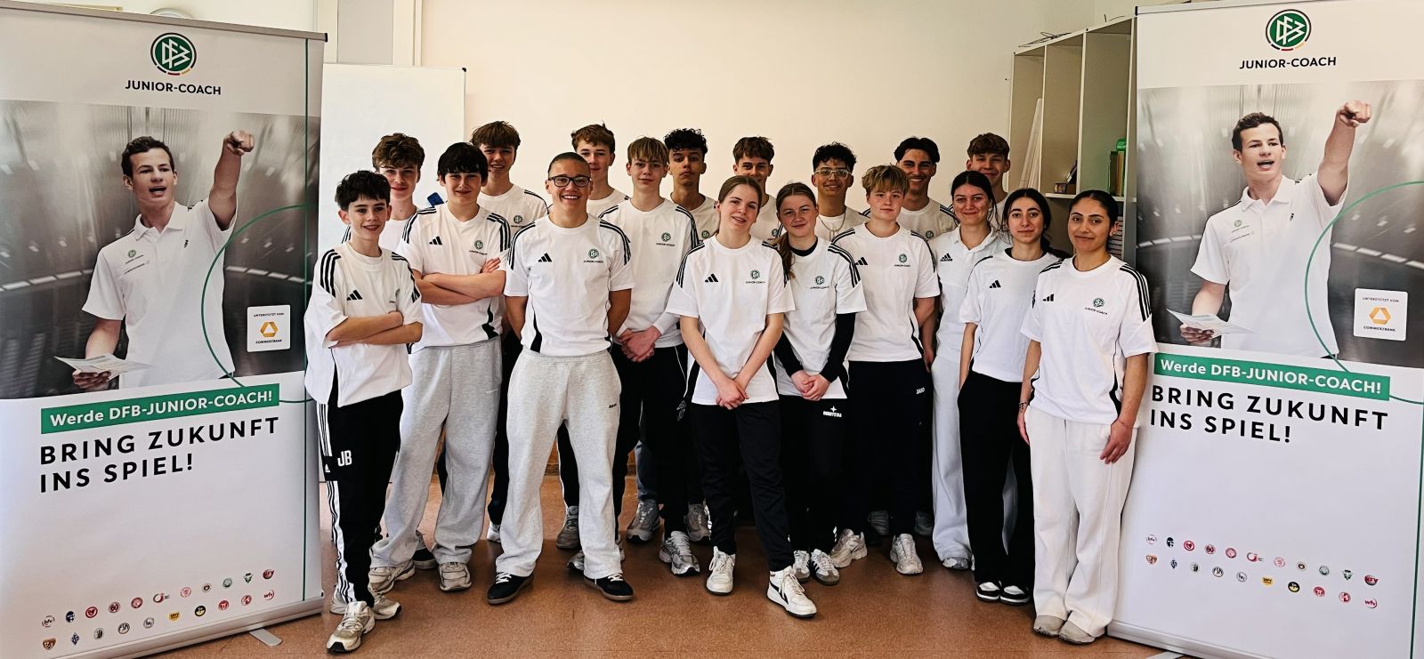 DFB-Junior-Coach-Ausbildung - Abschlussbericht Jahrgang 2025/2026